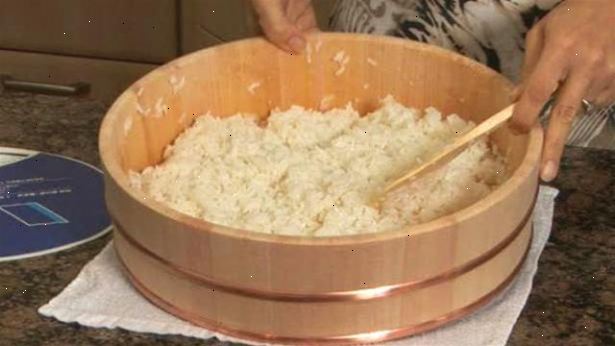 Hoe je sushi rijst te maken. Koop de juiste rijst.