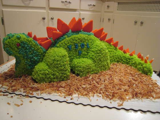 Hoe maak je een 3D-dinosaurus verjaardagstaart maken. Maak twee papieren sjablonen op basis van deze beelden (klik om te vergroten).