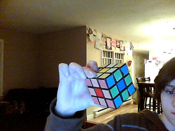 Hoe maak je geweldige rubik 's cube patronen te maken. Vertrouwd te maken met kubus notatie.