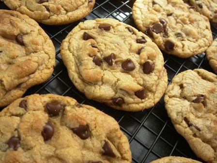 Hoe te chocolate chip cookies te maken (goed eet recept). Verzamel ingrediënten.