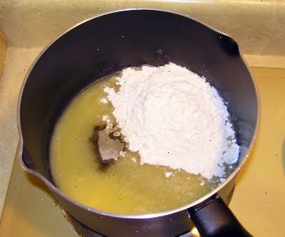 Hoe je soep te binden. Gebruik een (de meest gebruikte methode).