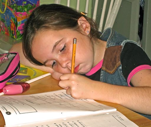 Hoe kunt u uw kinderen om hun huiswerk te doen. Begrijpen de voordelen van.